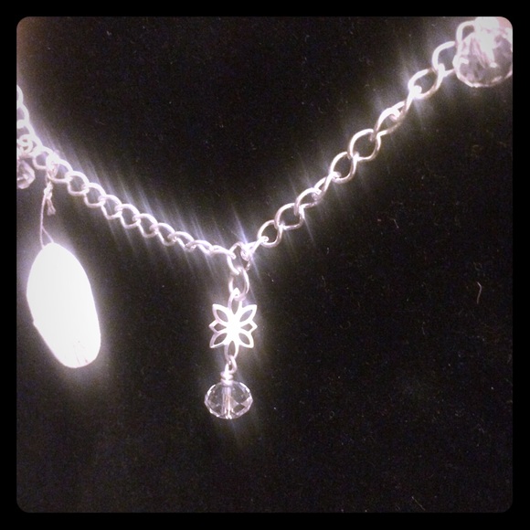 Beauty For Ashes Intl - Silver bracelet w/ beads