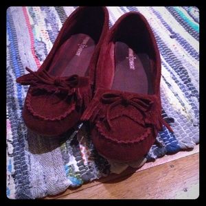 'Kilty' Burgundy Minnetonka Moccasins