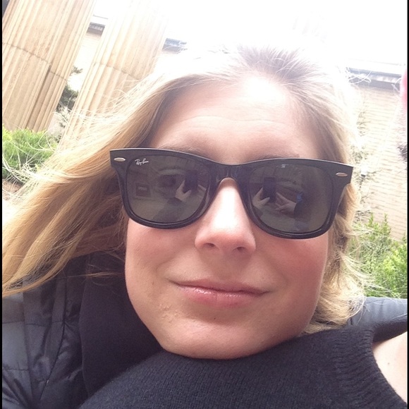 Meet your Posher, Christina