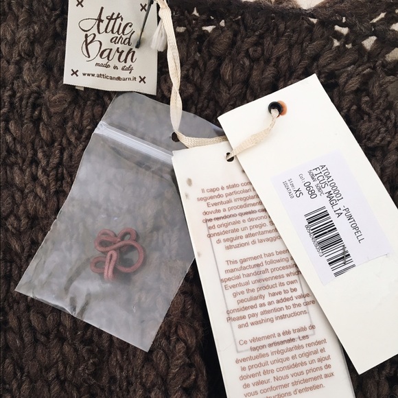 ❤️SOLD Attic and Barn (Italian label) NWT cardigan - Picture 3 of 3