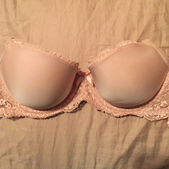 Brand new lace bra with tags