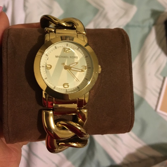 Mk Watch