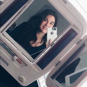 Meet your Posher, Juliette