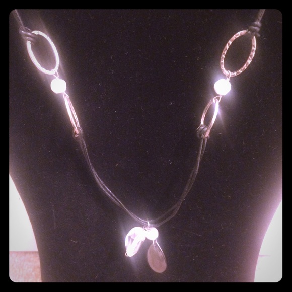 Very pretty necklace