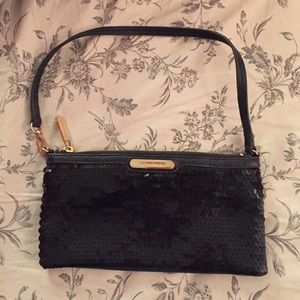 Michael kors clutch in black sequence