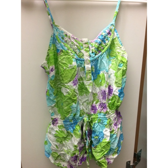 Blue and Green Tank