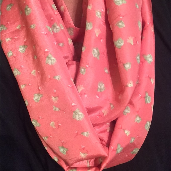 Beautiful Handmade Infinity Scarf