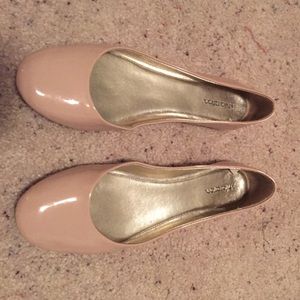 Xhilaration nude flats