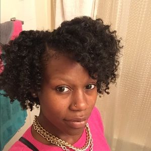 Meet your Posher, Martika