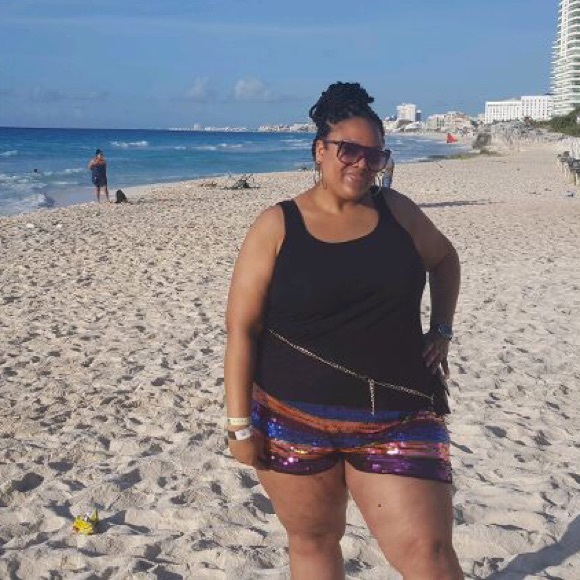 Meet your Posher, Khadra - Picture 4 of 4