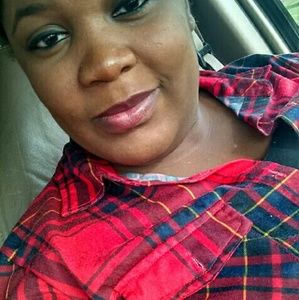 Meet your Posher, Tyrona