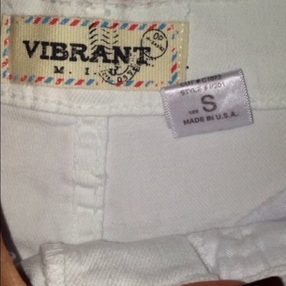 High waisted white shorts NWT - Picture 4 of 4