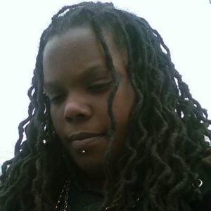 Meet your Posher, Keisha