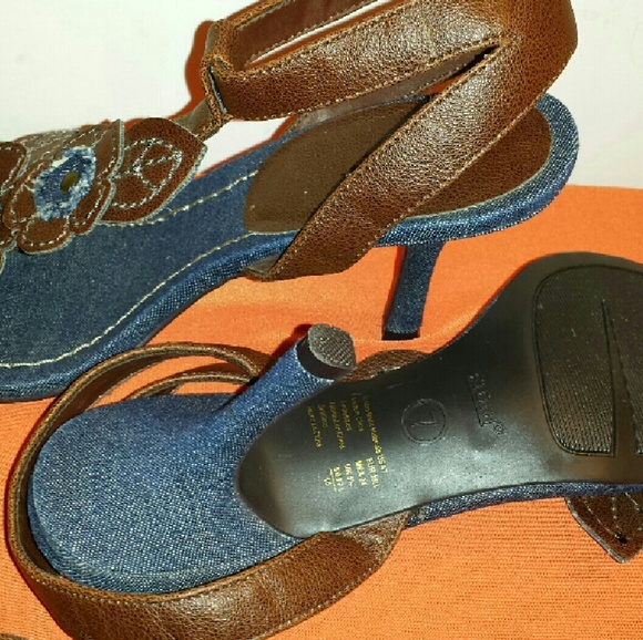 Cute Fioni Denim High Heels - Picture 2 of 4