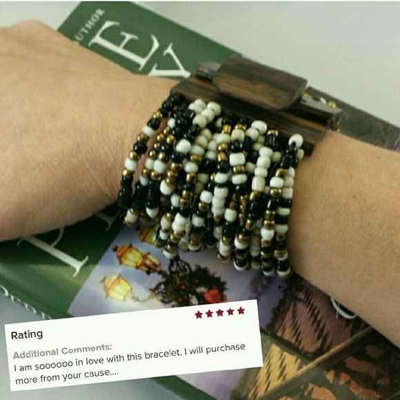 📗GWaC Java Bead Cuff - Black/Bronze/Cream - Picture 1 of 4