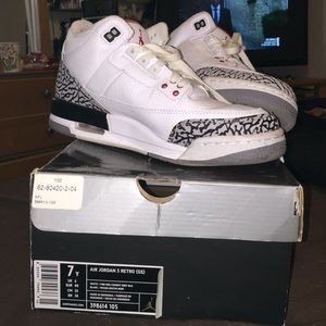 Air Jordan Retro 3 lll White Cement SIZE 7Y👟