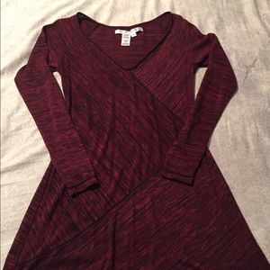 Burgundy max studio shirt