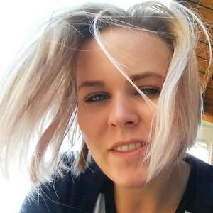 Meet your Posher, Natasha