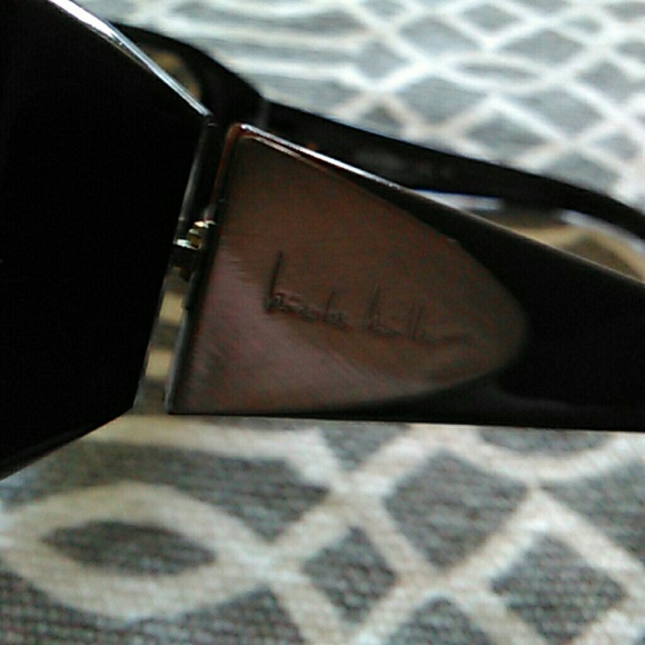 Nicole Miller Sunglasses - Picture 2 of 3