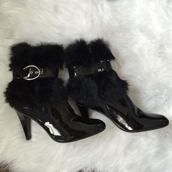 Stuart Weitzman booties