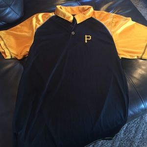Men's pirates shirt