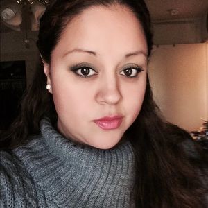 Meet your Posher, Rocio