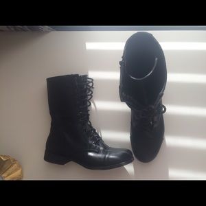 Forever 21 combat boots in black
