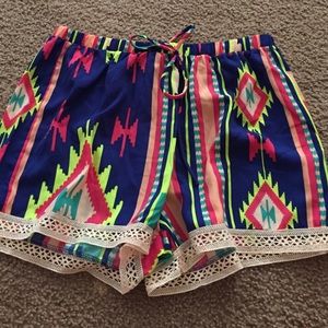 Tribal bottoms