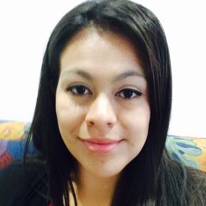 Meet your Posher, Alejandra