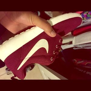 Nike roshes