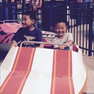 Meet your Posher, Monica