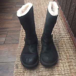 Ugg leather boots
