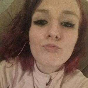 Meet your Posher, Stephani