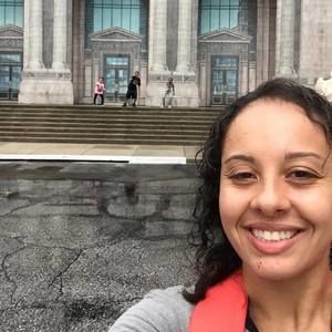 Meet your Posher, Cara