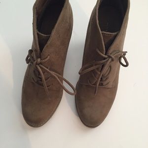Old Navy heeled booties