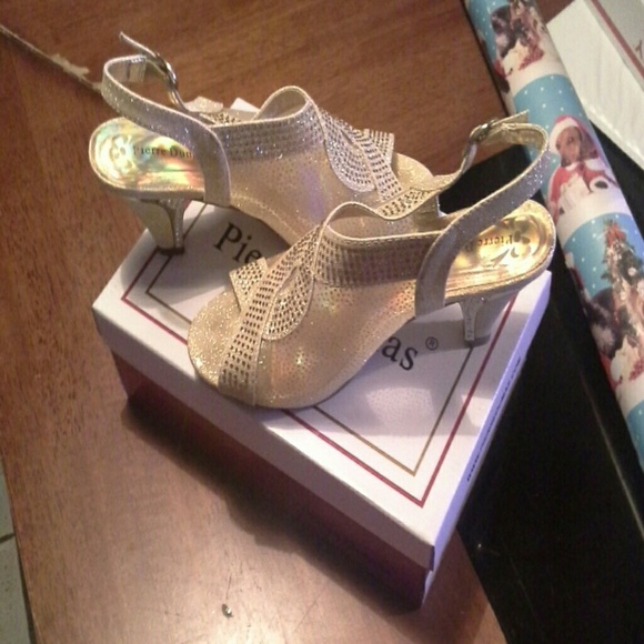 Pierre Dumas Gold Open Toe ***Weekend Price Drop**