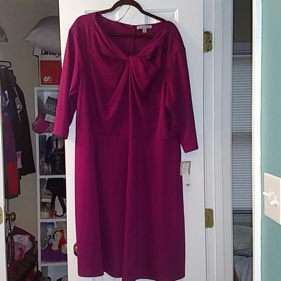 Burgundy plus size dress