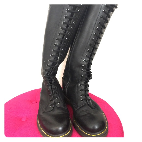 Women's Dr Martens boots