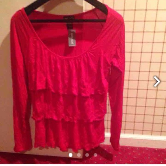 New blouse for Valantians