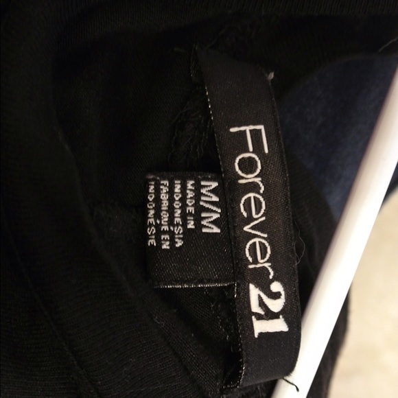 Black Blouse - Picture 3 of 3