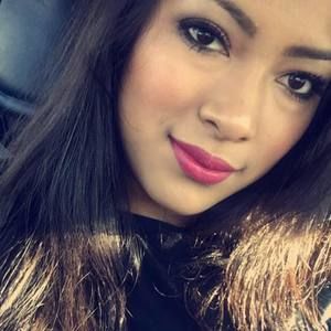 Meet your Posher, Anayeli