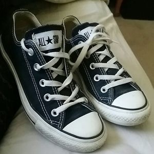 CLOSEOUT SALE!!! CONVERSE CHUCK TAYLOR - Black