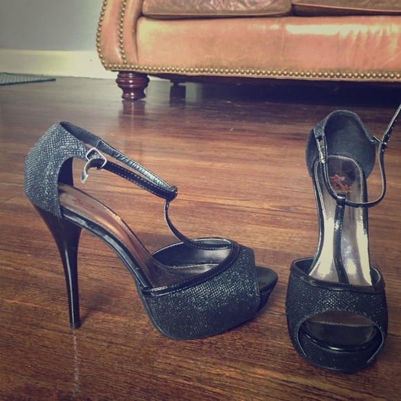 Black t strap platforms