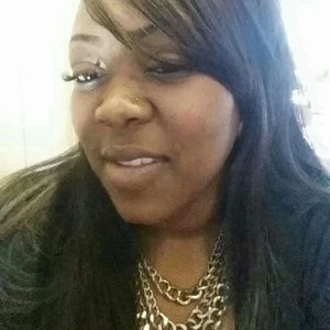 Meet your Posher, Tonya