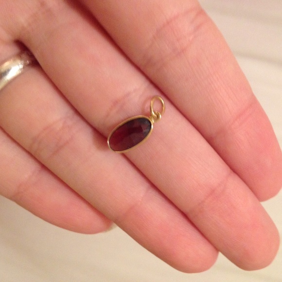 Stella and Dot Gold Oval Birthstone January