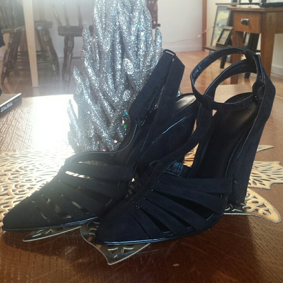 Asos Gladiator heals