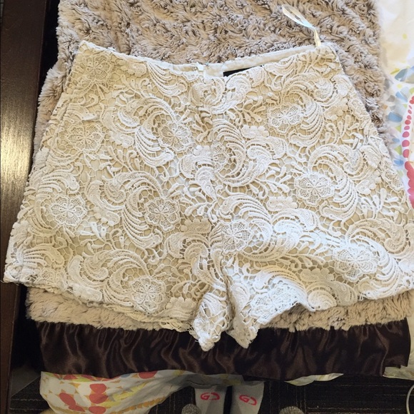 White crochet shorts