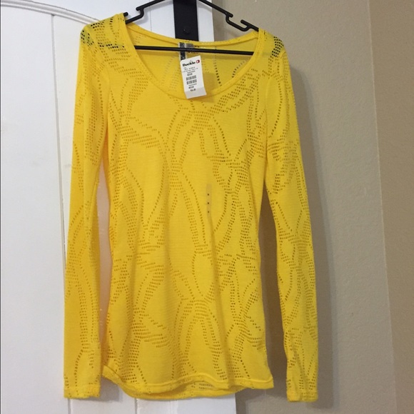 BKE yellow top. Never worn.