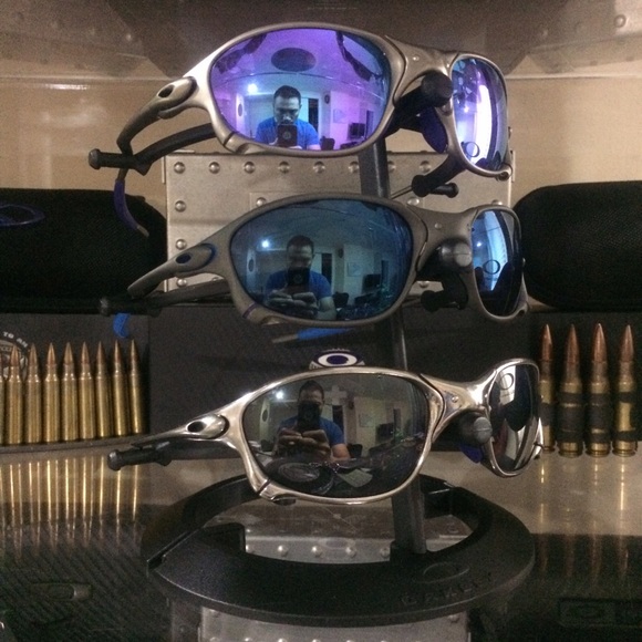 looking for cool Oakley stuff - Picture 4 of 4
