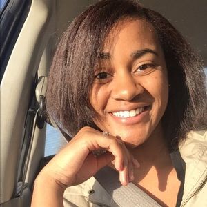 Meet your Posher, Kyra